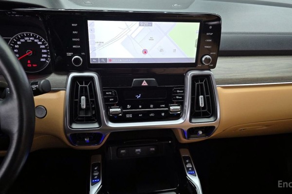 2022 Kia Sorento с пробегом 70 080 км