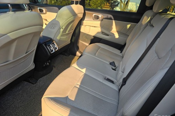 2021 Kia Sorento с пробегом 77 680 км