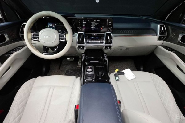 2022 Kia Sorento с пробегом 74 316 км