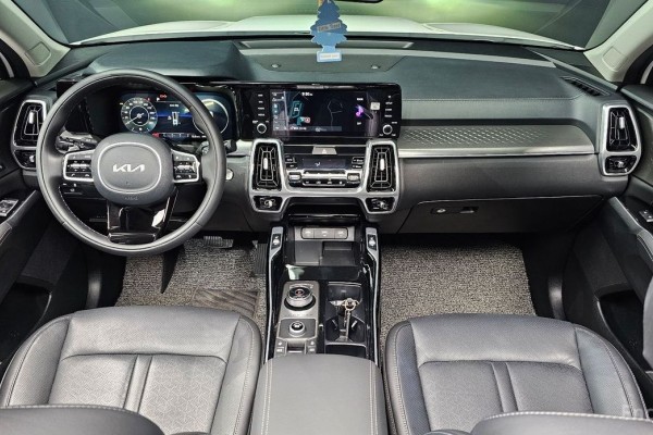 2021 Kia Sorento с пробегом 48 123 км