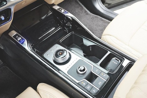 2022 Kia Sorento с пробегом 72 263 км