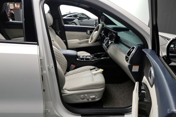 2022 Kia Sorento с пробегом 74 316 км