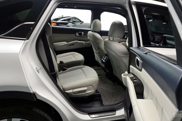 2022 Kia Sorento с пробегом 74 316 км