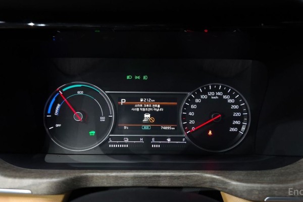 2022 Kia Sorento с пробегом 74 895 км