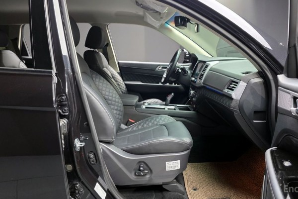 2023 SsangYong Rexton с пробегом 19 111 км