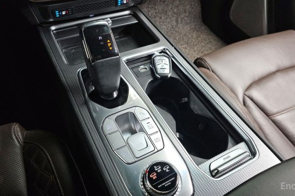 2022 SsangYong Rexton с пробегом 56 295 км