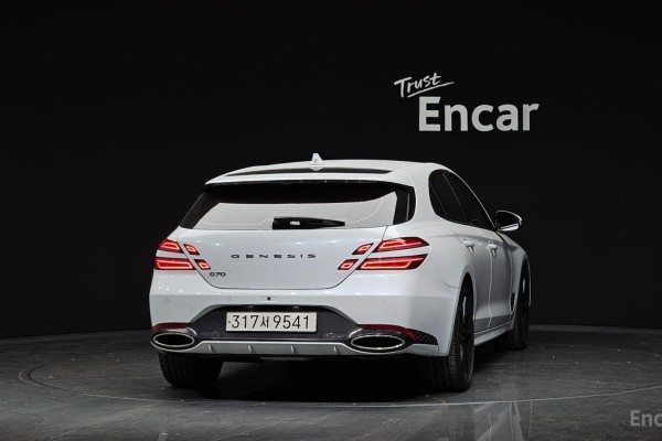 2022 Genesis G70 с пробегом 54 949 км