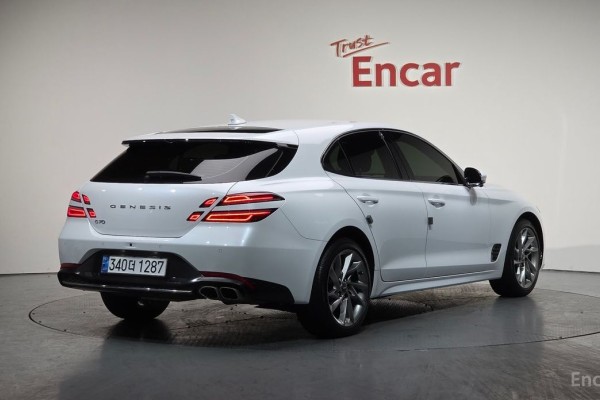 2022 Genesis G70 с пробегом 30 455 км