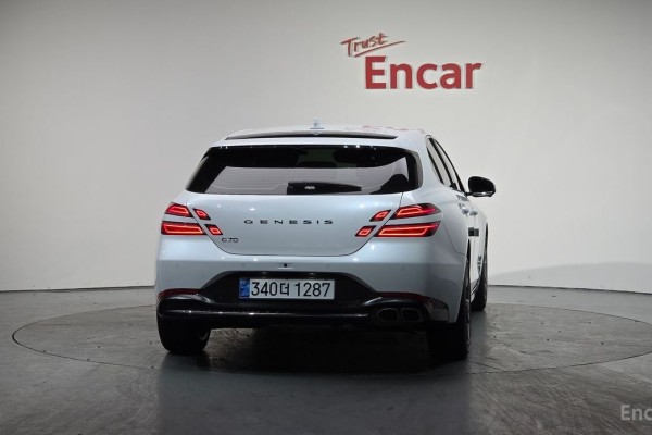 2022 Genesis G70 с пробегом 30 455 км