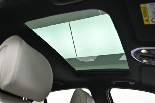 2023 Genesis G70 с пробегом 2 600 км