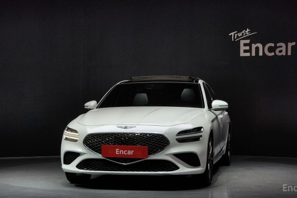 2022 Genesis G70 с пробегом 43 706 км