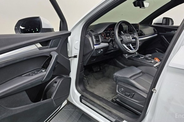 2020 Audi Q5 с пробегом 119 647 км