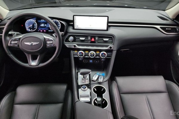 2022 Genesis G70 с пробегом 84 233 км