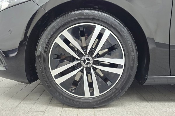 2021 Mercedes-Benz A-Класс с пробегом 92 996 км