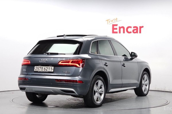 2020 Audi Q5 с пробегом 26 459 км