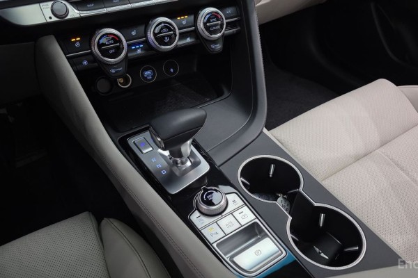 2023 Genesis G70 с пробегом 8 870 км