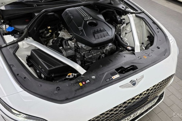 2022 Genesis G70 с пробегом 40 332 км