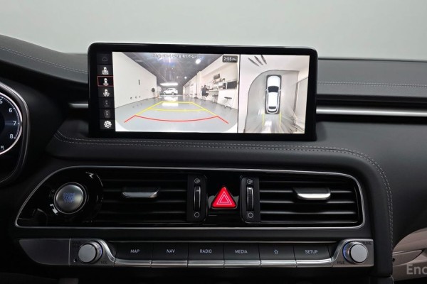 2023 Genesis G70 с пробегом 8 870 км