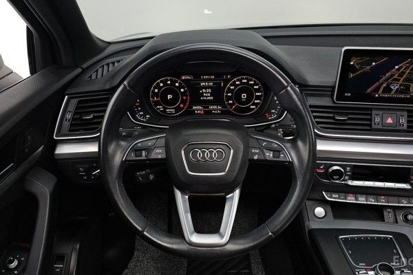 2020 Audi Q5 с пробегом 26 459 км