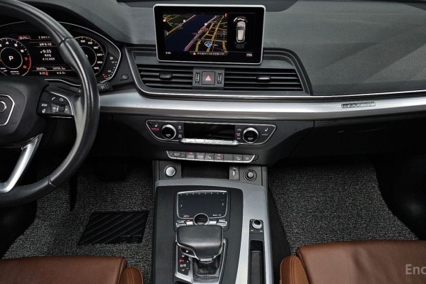 2020 Audi Q5 с пробегом 26 459 км