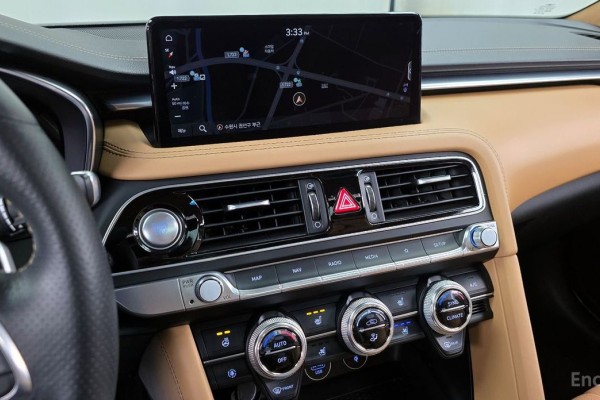 2022 Genesis G70 с пробегом 62 514 км