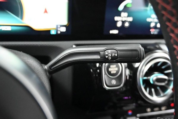 2021 Mercedes-Benz A-Класс с пробегом 63 248 км