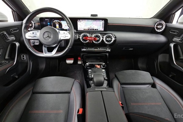 2021 Mercedes-Benz A-Класс с пробегом 63 248 км