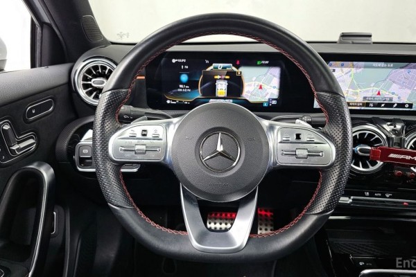 2021 Mercedes-Benz A-Класс с пробегом 63 248 км