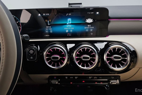 2021 Mercedes-Benz A-Класс с пробегом 45 965 км