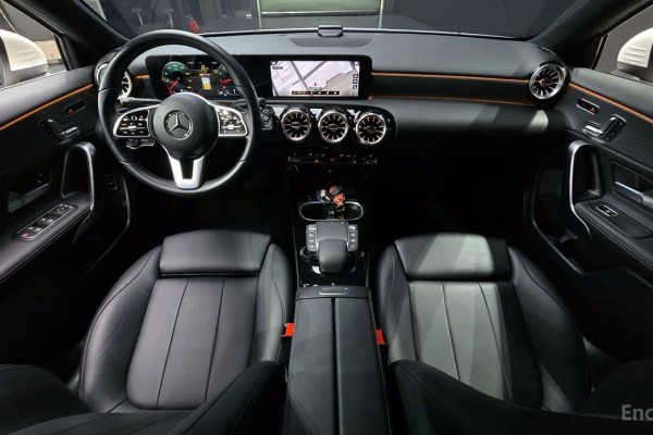 2022 Mercedes-Benz A-Класс с пробегом 56 150 км
