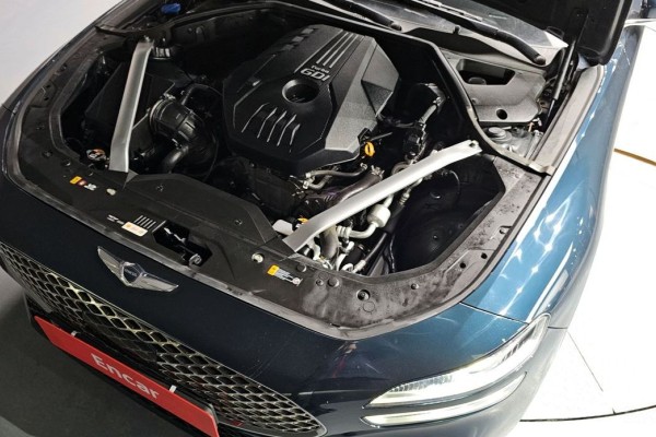 2022 Genesis G70 с пробегом 80 020 км