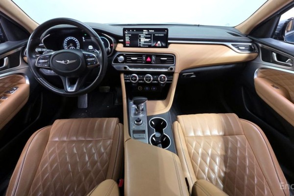 2022 Genesis G70 с пробегом 74 521 км