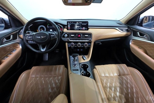 2022 Genesis G70 с пробегом 82 594 км