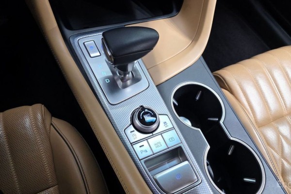 2022 Genesis G70 с пробегом 82 594 км