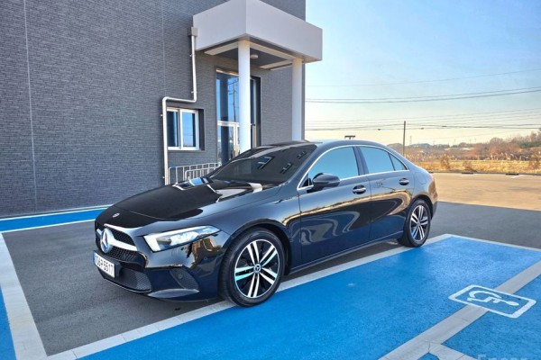 2021 Mercedes-Benz A-Класс с пробегом 61 656 км