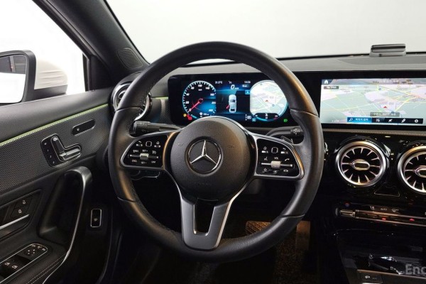 2021 Mercedes-Benz A-Класс с пробегом 97 213 км