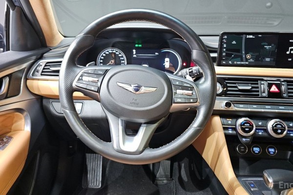 2022 Genesis G70 с пробегом 71 738 км