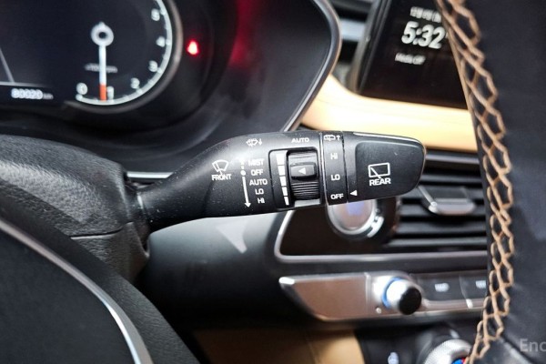 2022 Genesis G70 с пробегом 80 020 км