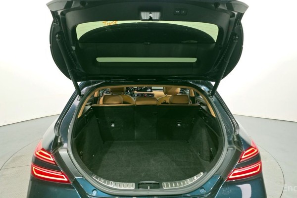 2022 Genesis G70 с пробегом 80 627 км