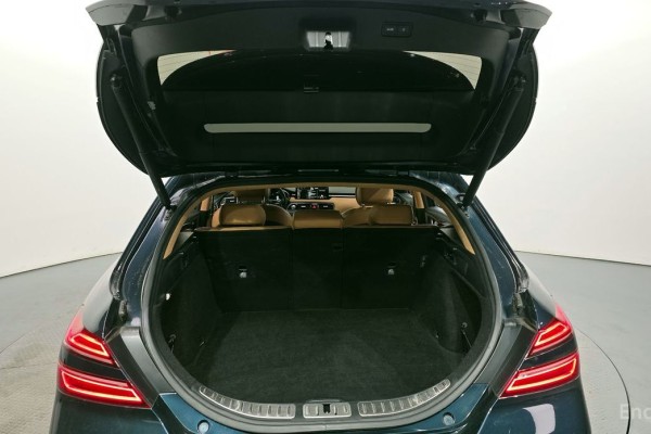 2022 Genesis G70 с пробегом 74 521 км