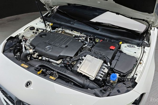 2021 Mercedes-Benz A-Класс с пробегом 65 057 км