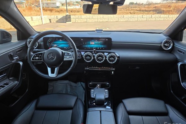 2021 Mercedes-Benz A-Класс с пробегом 61 656 км