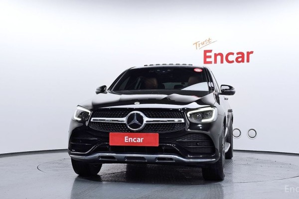 2022 Mercedes-Benz GLC с пробегом 67 214 км