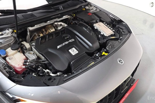 2022 Mercedes-Benz A-Класс с пробегом 61 990 км