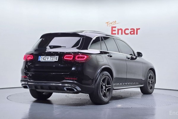 2022 Mercedes-Benz GLC с пробегом 53 645 км