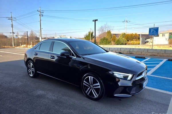 2021 Mercedes-Benz A-Класс с пробегом 61 656 км