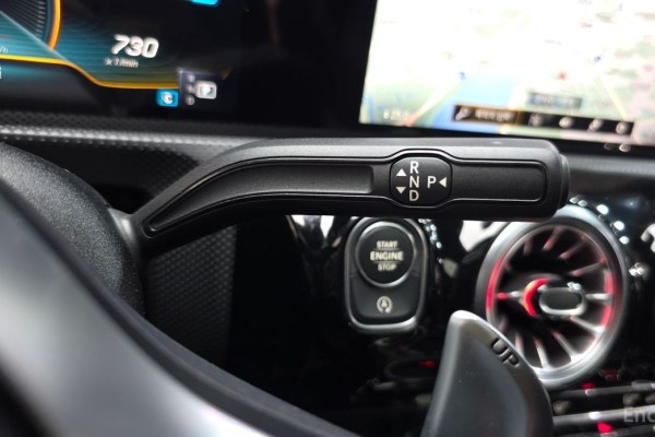 2022 Mercedes-Benz A-Класс с пробегом 61 990 км