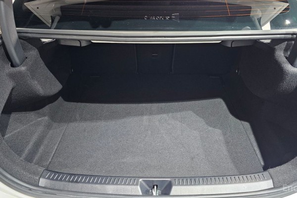 2021 Mercedes-Benz A-Класс с пробегом 65 057 км