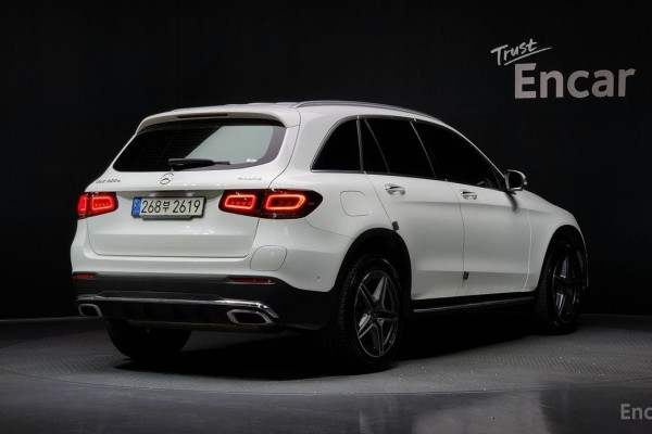 2022 Mercedes-Benz GLC с пробегом 83 332 км