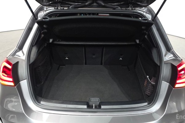 2022 Mercedes-Benz A-Класс с пробегом 61 990 км